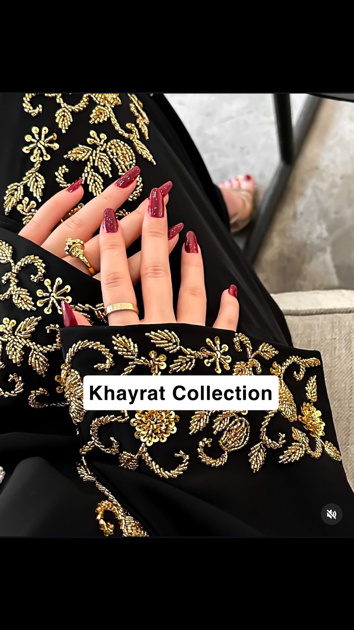 Layali Black & Gold Abaya