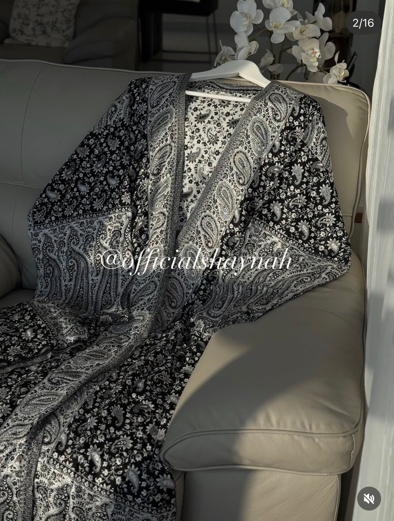 Closed Pashmina Abayas